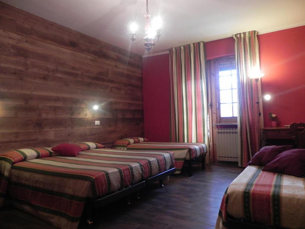 Hotel Trois Etoiles Entracque Phòng bức ảnh