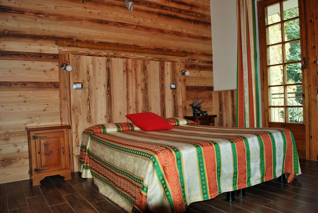 Hotel Trois Etoiles Entracque Ngoại thất bức ảnh