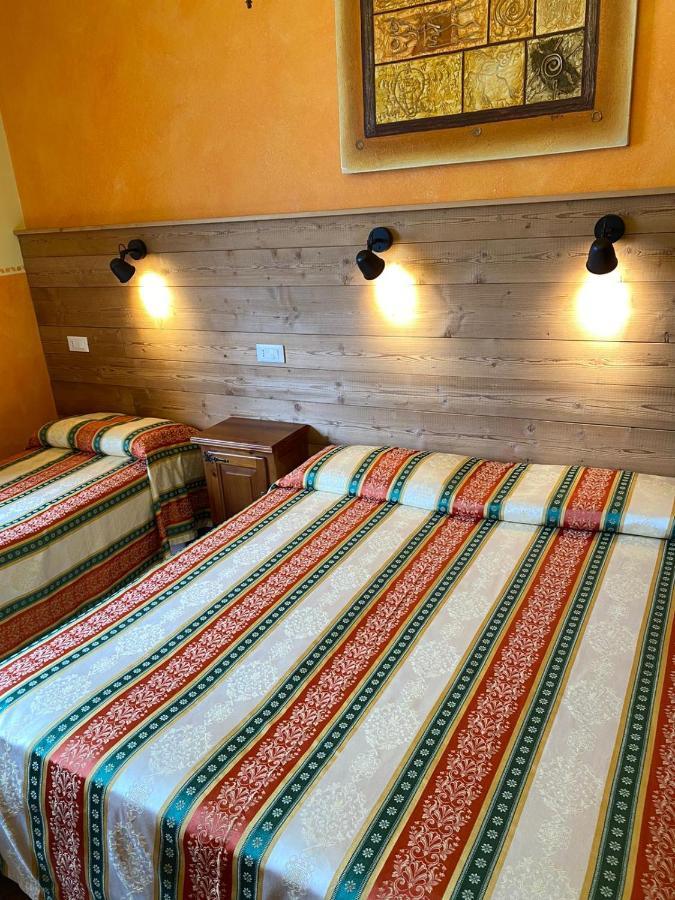 Hotel Trois Etoiles Entracque Ngoại thất bức ảnh